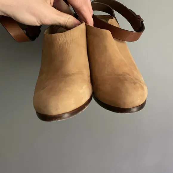 Rag &amp; Bone Kenny Nubuck Ankle Strap Heels Size 6.5