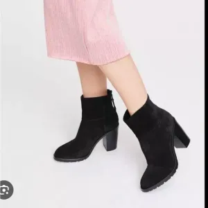 Rag &amp; Bone Newbury 2.0 Block Heel Suede Ankle Booties
