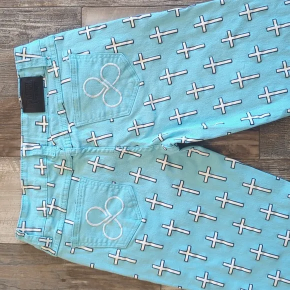 RANCH DRESS'N Fallon Taylor turquoise &amp; white crosses bootcut rodeo jeans 32x35L