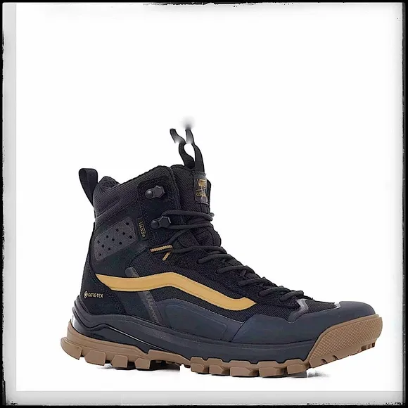 RARE Vans Ultrarange EXO Hi GORE-TEX MTE-3 BootBlack Gold High-Top Sneakerboots