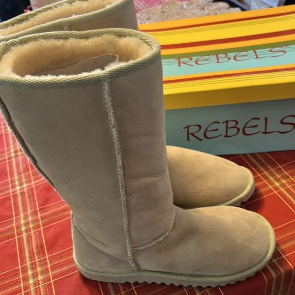 Rebels Tall Shaft Boots Size 10 New in Box Style Shadow  Color Sand Women’s NWT