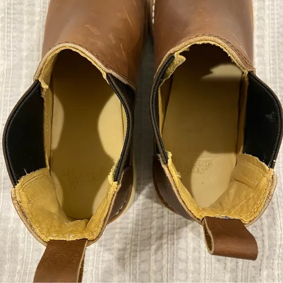 Red Wing Women’s Classic Short Chelsea Boots - 9.5