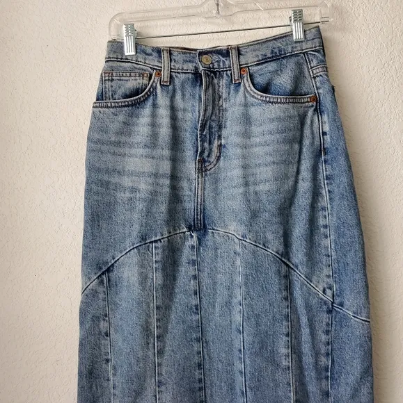 Reformation Nara denim maxi skirt Size 26