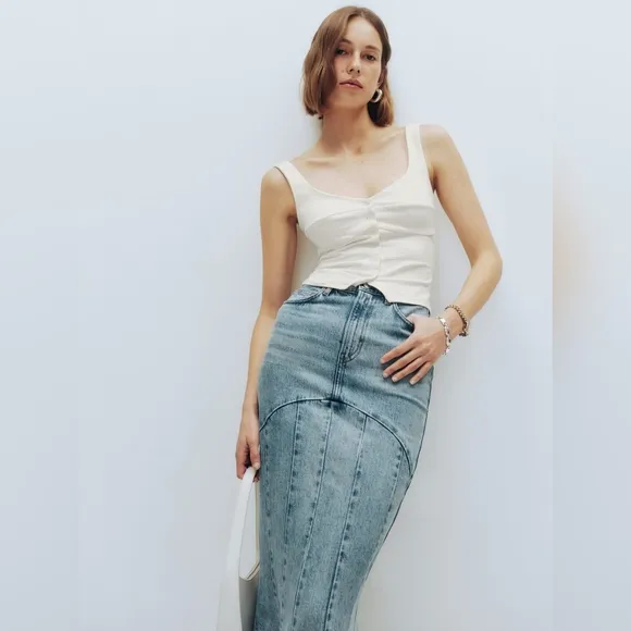 Reformation Nara denim maxi skirt Size 26