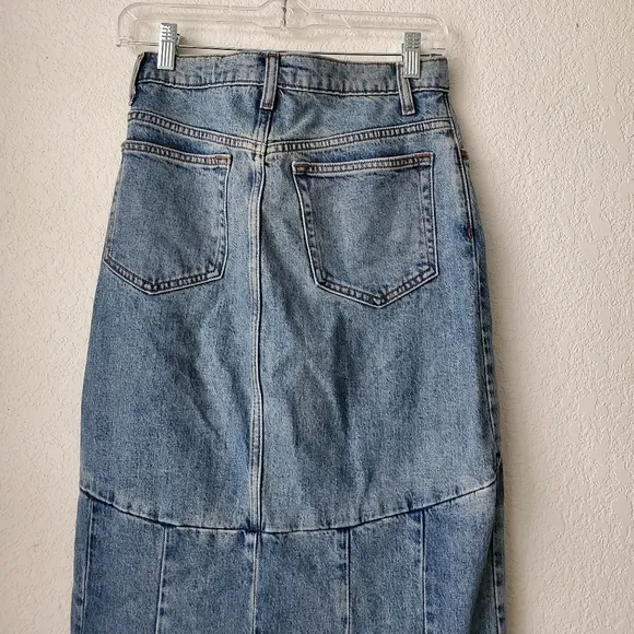 Reformation Nara denim maxi skirt Size 26