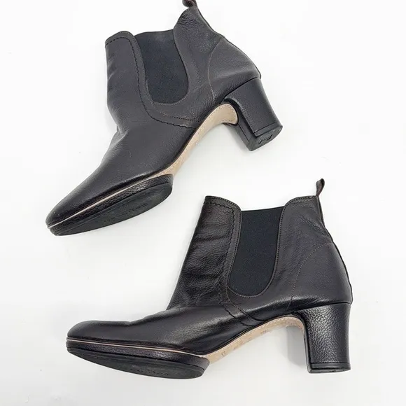 Repetto Mood Leather Ankle Boots Brown Heeled size 39 US 8