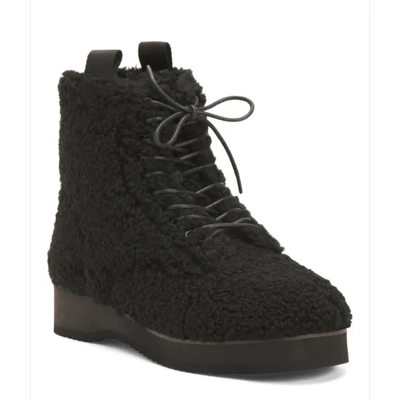 ROAM ❤️‍🔥 COMBAT CUSH COZY BOOTS NWT SIZE 9 IN BLACK