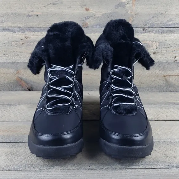 Rocket Dog Women's Icee Dash Ankle Snow Boots