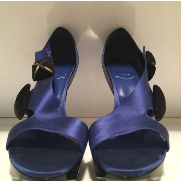 ROGER VIVIER Stunning Avante Garde Platform Heels