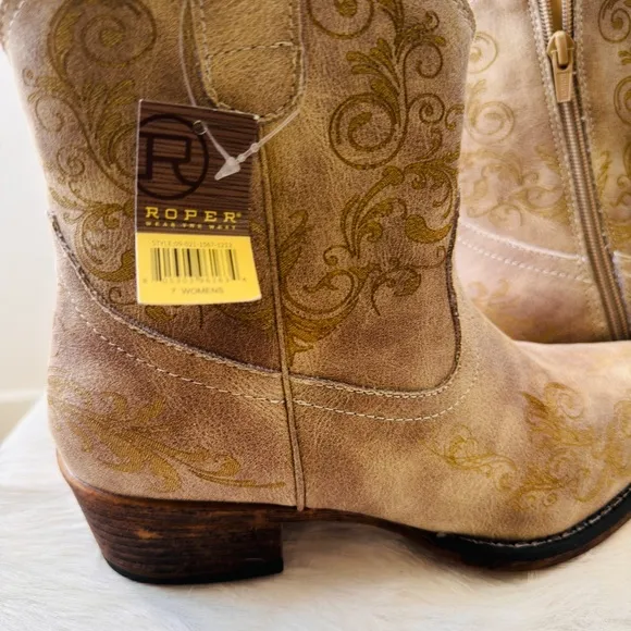 Roper women's short stuff boot - 7&quot; zipper shaft. Size 7 NWOB