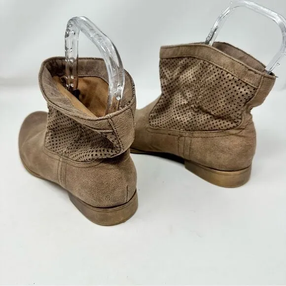 Roxy Buckeye II Boots- Size 9
