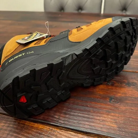Salomon Quest 4 Gore-Tex Waterproof Leather Hiking Boots