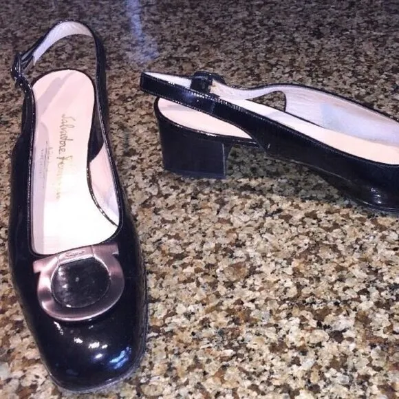 SALVATORE FERRAGAMO 7 A2 Black Patent Low Heels