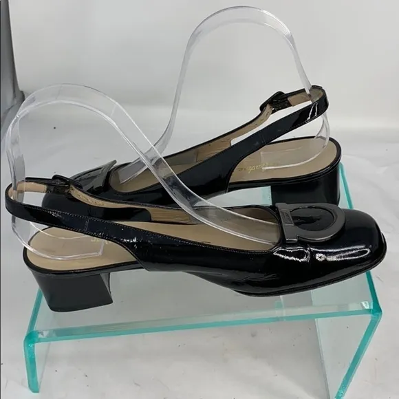 SALVATORE FERRAGAMO 7 A2 Black Patent Low Heels
