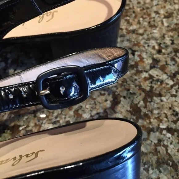 SALVATORE FERRAGAMO 7 A2 Black Patent Low Heels