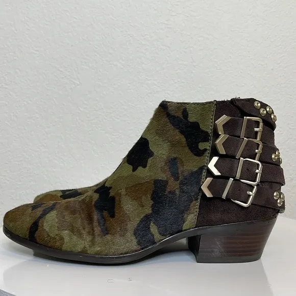 SAM EDELMAN PENROSE FAUX FUR CAMO LEATHER ANKLE BOOTS BOOTIES
