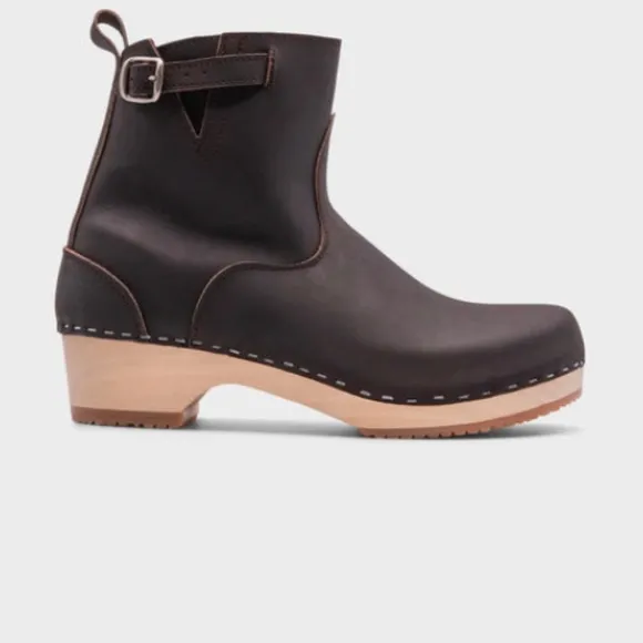 Sandgrens Swedish clog boots. Size 41 New in Box  Fudge Brown