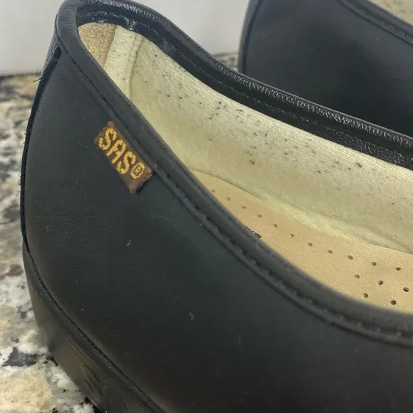 SAS WOMEN'S BLACK SIESTA LACE UP LOAFER 11 M