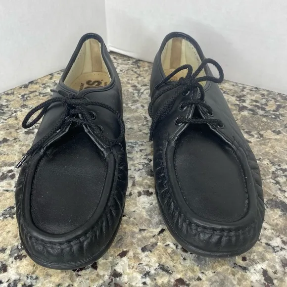 SAS WOMEN'S BLACK SIESTA LACE UP LOAFER 11 M