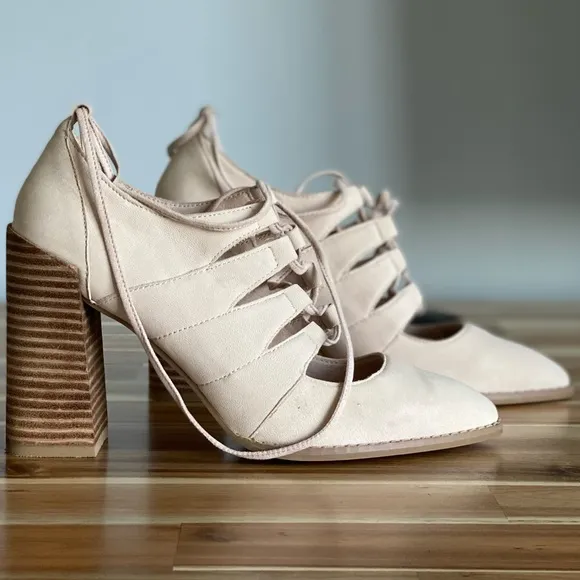 Seychelles pink suede leather lace up heels 7