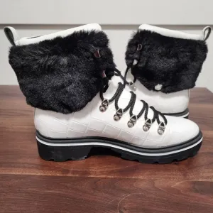 Sigerson Morrison Macre2 White Black Leather Faux Fur Lace Up Boots