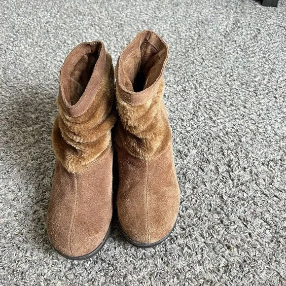 Skechers Disco Bunny Ankle Boots Suede Faux Fur Trim Slouchy Brown 9 Heeled