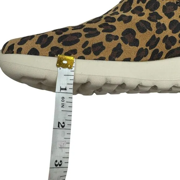 Skechers On-The-Go Joy Ankle Boots Suede Snow Kitty Leopard Walking Cozy EUC 9