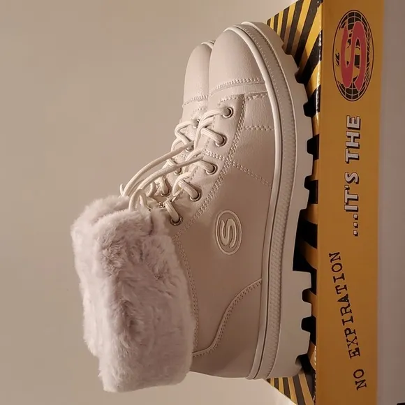 Skechers Roadies-Top It Off Combat Boots