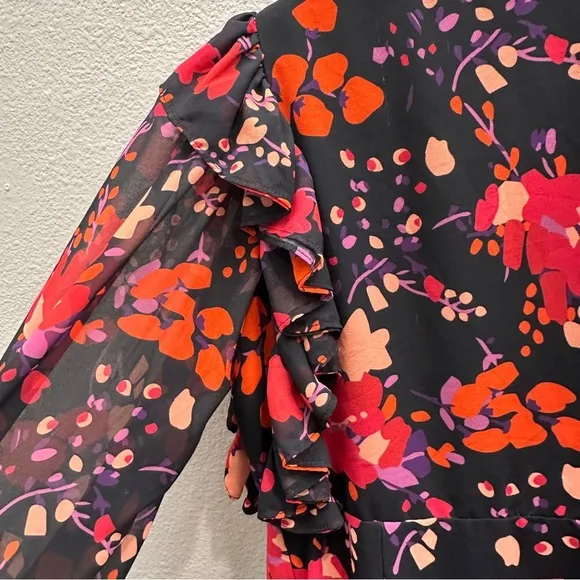 Slate &amp; Willow Dress Women's Size XS Black and Red Floral Midi Wrap Long Sleeve