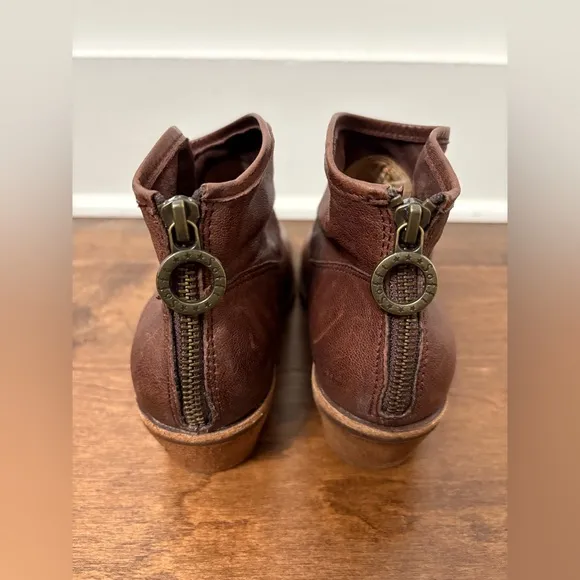 Sofft Aisley Cocoa Brown Soft Italian Leather Ankle Boots Size 7