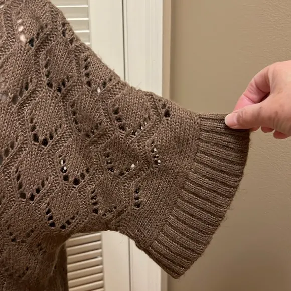 Soft Surroundings Sweater in Brown, Size Medium, EUC