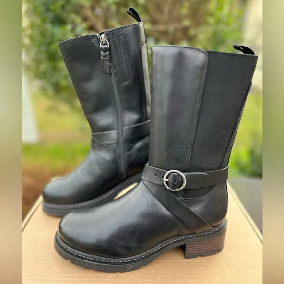 Soft Walk Neenah Black Leather Riding Moto Boots Womens Size 7.5 Wide NEW
