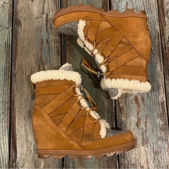 Sorel 8 Joan Of Arctic Wedge II Cozy Ankle Boots Brown Camel Color Suede