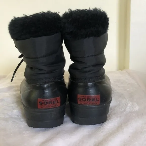 Sorel black rubber duck boots size women’s 9 with faux fur