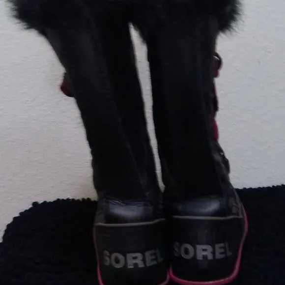 Sorel Black Winter Faux Fur Side Twist Lace-up Boots Size 7