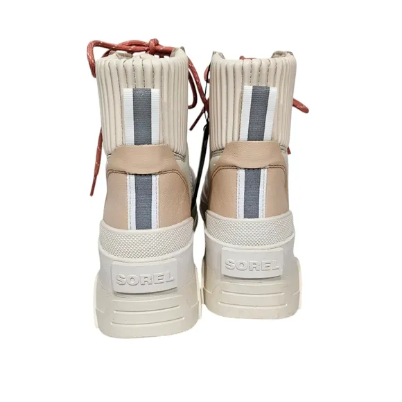 Sorel Brex Cozy Lace Water-proof Boots in Nova Sand and Sea Salt 7.5