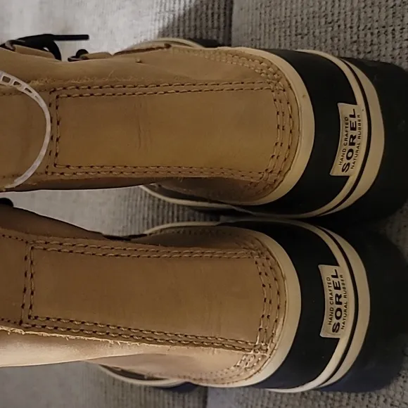 SOREL CARIBOU WATERPROOF WINTER BOOTS SIZE 4