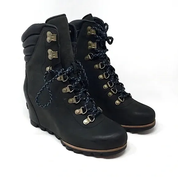 Sorel Conquest Wedge Heel Boots Lace Up Waterproof Leather Combat Hiking Black