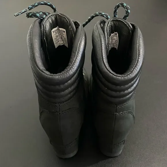 Sorel Conquest Wedge Heel Boots Lace Up Waterproof Leather Combat Hiking Black
