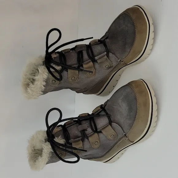 Sorel Cozy Joan Leather Boots with Faux Fur Trim &quot;Quarry&quot; Size 7