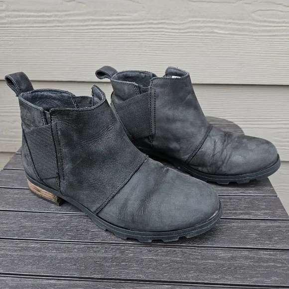 Sorel Emelie Chelsea Short Boots Waterproof Leather Black NL2671-010 Wmns Size 7