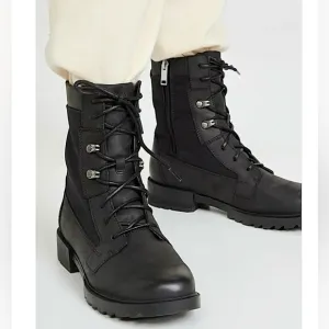 Sorel Emelie ll Combat Military Tall Boots Waterproof Lace Up Gorpcore Like New