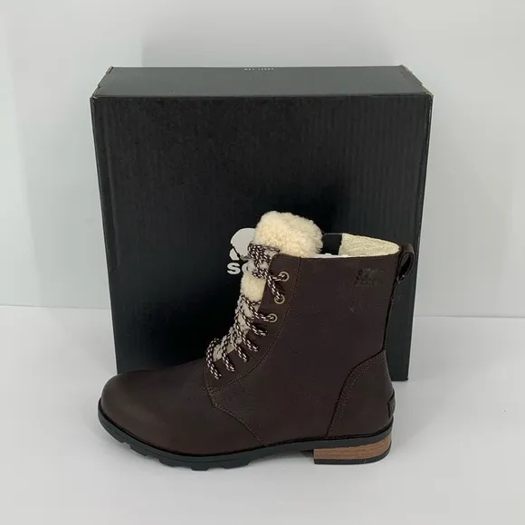 Sorel Emelie Short Lace Cozy Boots brown leather shearling winter waterproof 7
