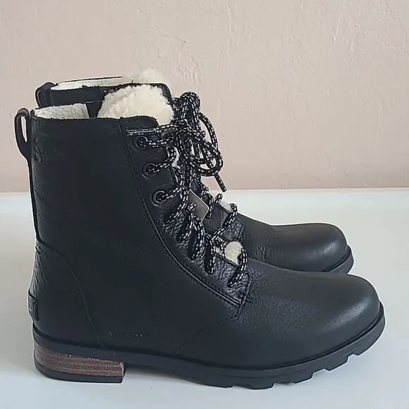 Sorel Emelie Short Lace Cozy - Waterproof Black Leather Shearling Boots Size 6.5
