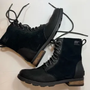 Sorel Emelie Short Lace Womens Combat Boot Size 8 Black Suede Leather Zip Up