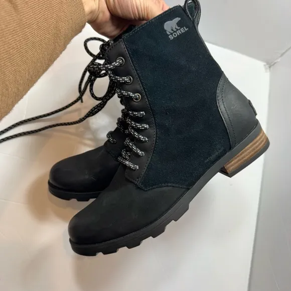 Sorel Emelie Short Lace Womens Combat Boot Size 8 Black Suede Leather Zip Up