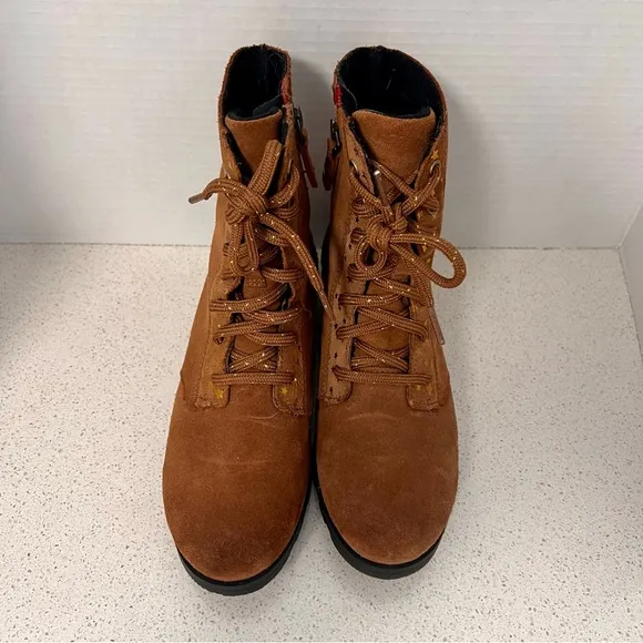 Sorel Emilie Short Lace Boots