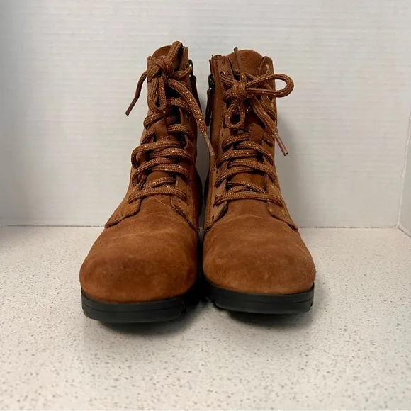 Sorel Emilie Short Lace Boots