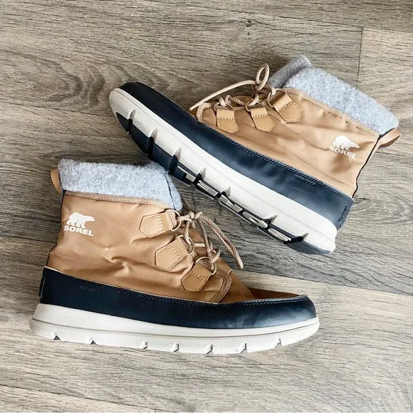 SOREL Explorer Carnival Elk Tan Boots! Women’s size 12