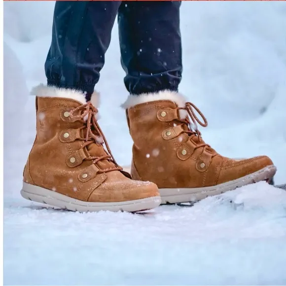 Sorel Explorer Joan boots in Camel brown, size 9.5
